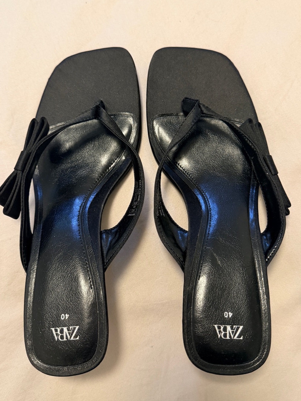 Zara Black Square-Toe Slide Sandals with Side Bow